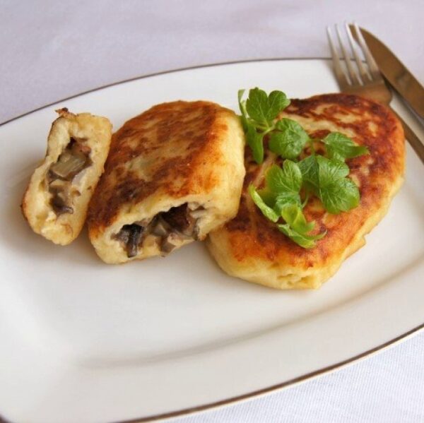 "Zrazy", Potato pancakes with mushroom filling 10 pcs.